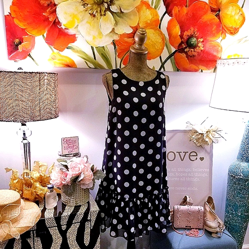 NWOT Tommy Hilfiger Ruffle Dress